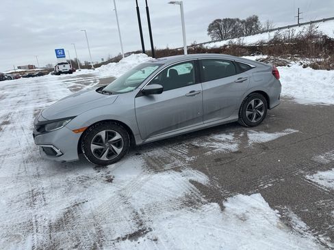 Used 2019 Honda Civic LX image 14