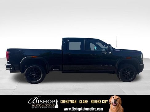 Used 2024 GMC Sierra 2500 AT4 w/ AT4 Premium Plus Package AWD/4WD image 13