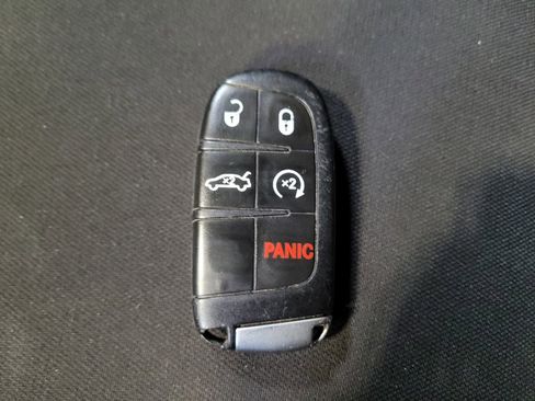 Used 2023 Dodge Charger SXT image 32