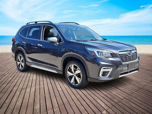 Used 2019 Subaru Forester Touring w/ Popular Package #3 AWD/4WD image 3