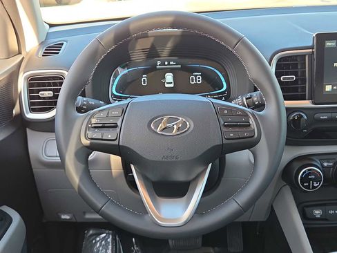 New 2026 Hyundai Venue SEL image 23