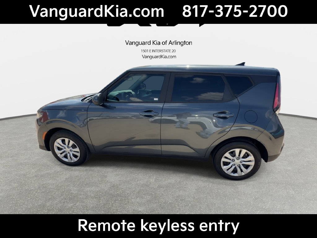 Certified 2025 Kia Soul LX FWD image 5