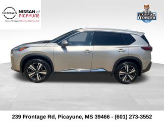 Used 2022 Nissan Rogue Platinum w/ Head-Up Display Package video 2