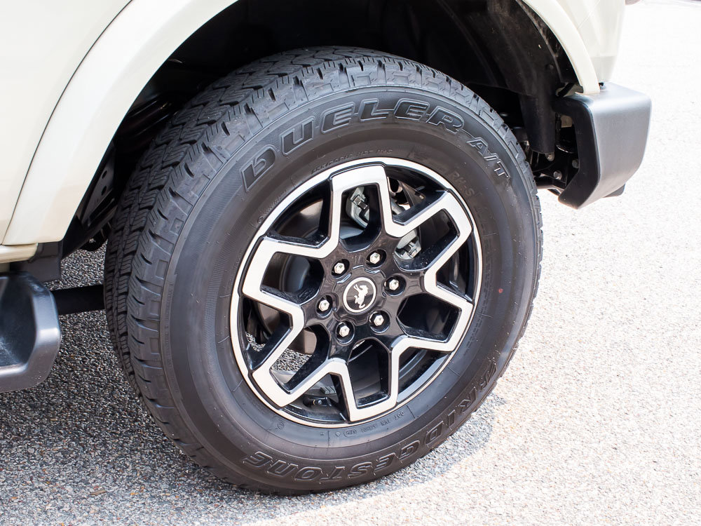 Used 2026 Ford Bronco Outer Banks AWD/4WD image 6