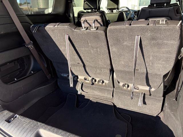 Used 2025 Chrysler Pacifica Limited FWD image 9