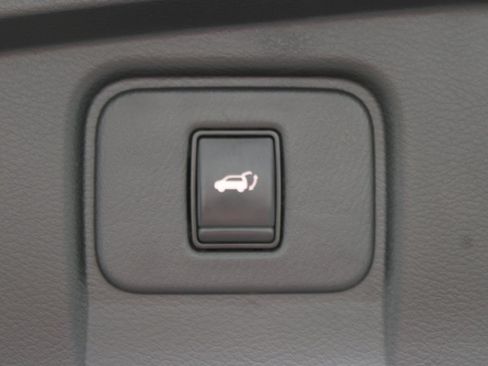 Used 2023 Nissan Murano SV AWD/4WD image 43