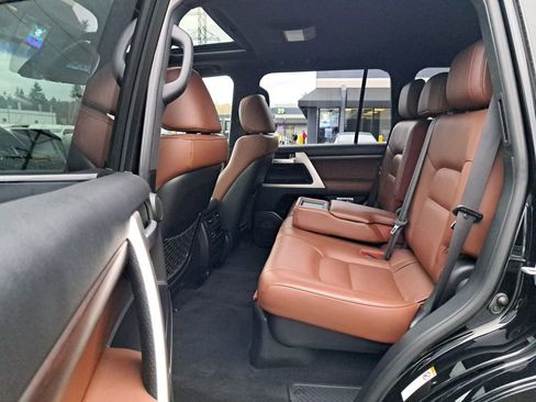 Used 2019 Toyota Land Cruiser w/ Carpet Mat Package image 13