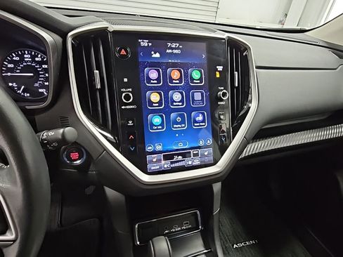 Used 2024 Subaru Ascent Premium w/ Convenience Package image 13