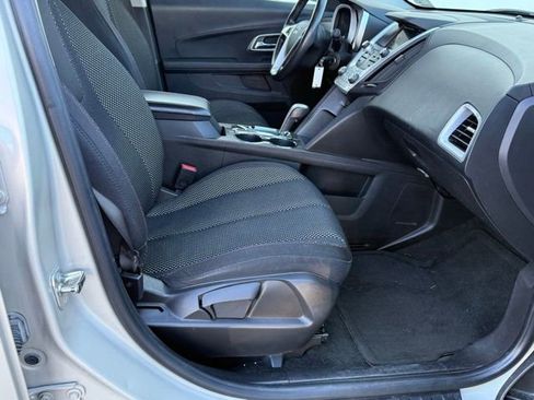 Used 2013 Chevrolet Equinox LT w/ Driver Convenience Package AWD/4WD image 16
