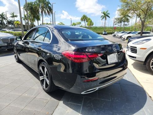 Used 2025 Mercedes-Benz C 300 Sedan image 11