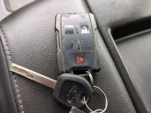 Used 2020 Chevrolet Silverado 1500 LT image 25