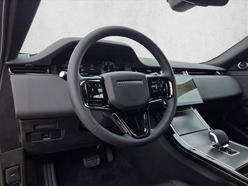 New 2026 Land Rover Range Rover Evoque S image 3