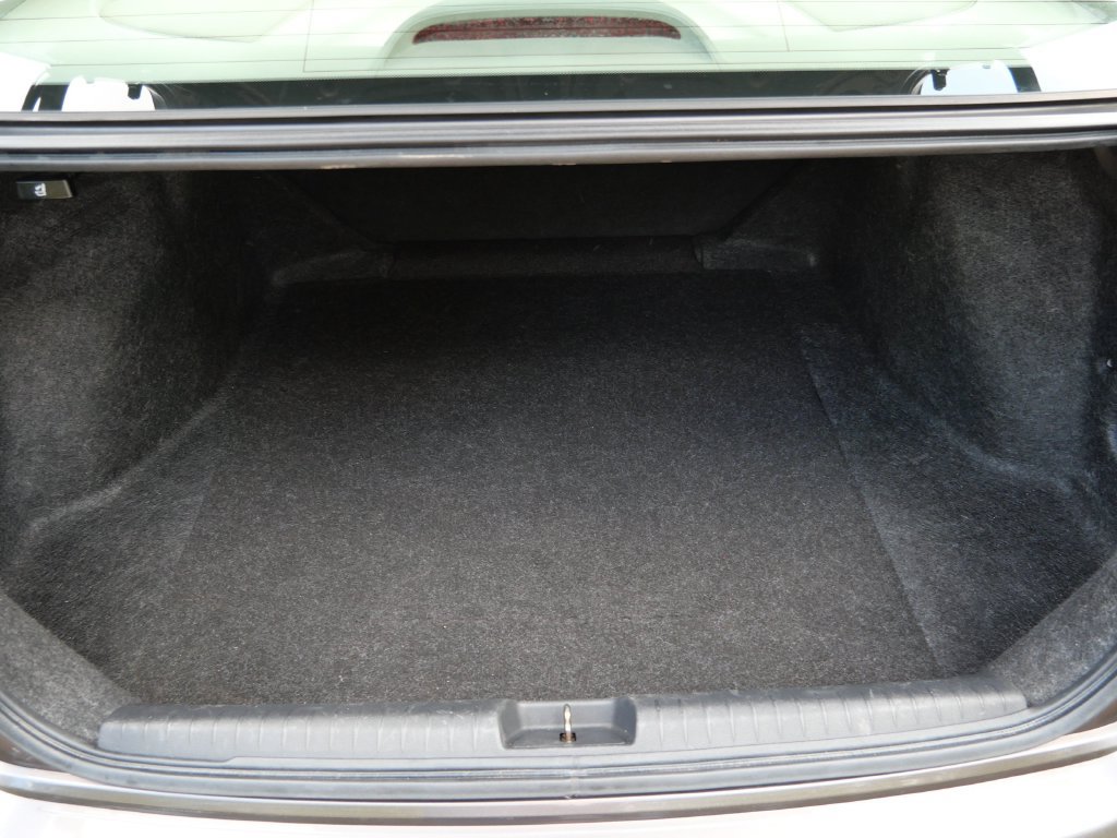 Used 2011 Honda Civic LX image 9