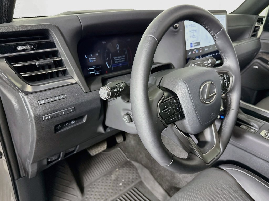 Certified 2024 Lexus GX 550 w/ Accessory Package (Z1) AWD/4WD image 9