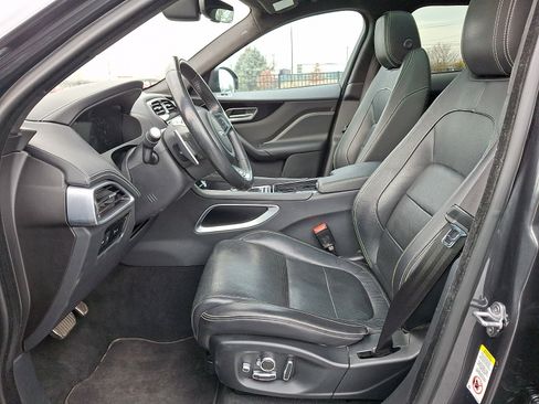 Used 2020 Jaguar F-PACE R-Sport image 14