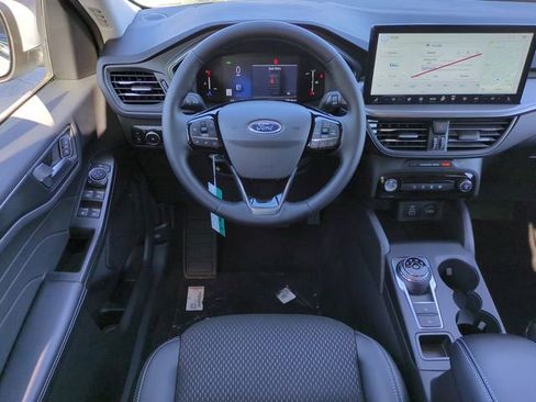 New 2026 Ford Escape SE FWD image 16