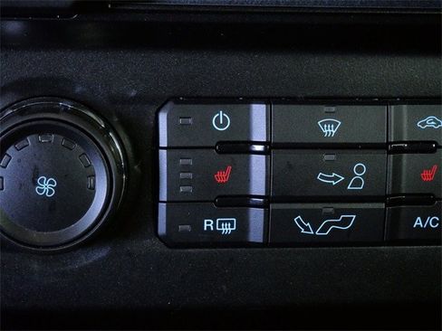 Certified 2017 Ford F150 XLT w/ Equipment Group 302A Luxury image 24