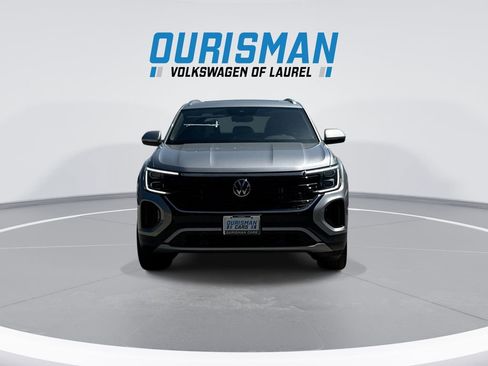 New 2026 Volkswagen Atlas Cross Sport SE image 3