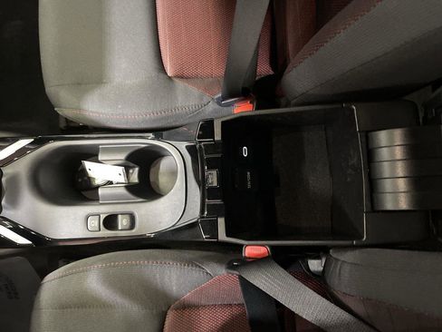 Used 2024 Toyota Corolla SE FWD image 21