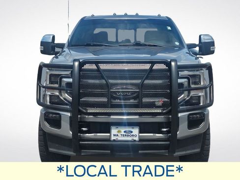 Certified 2020 Ford F250 Platinum w/ FX4 Off-Road Package AWD/4WD image 17