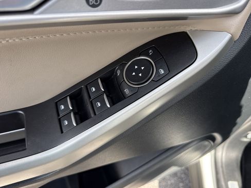 Used 2023 Ford Explorer Limited w/ Equipment Group 301A image 16