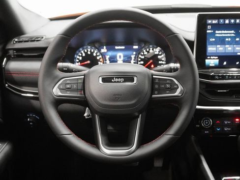 New 2026 Jeep Compass Trailhawk image 20