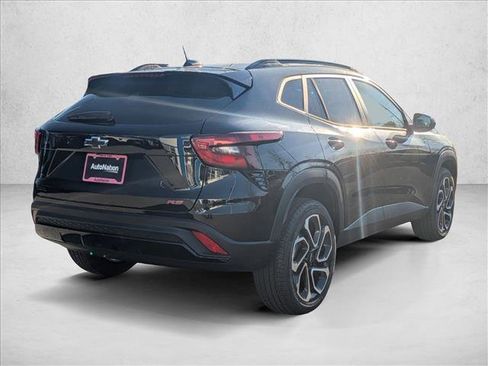 New 2026 Chevrolet Trax RS image 2