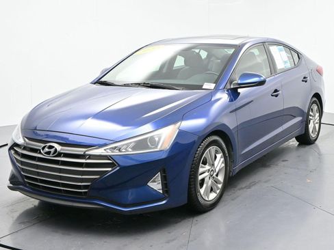 Used 2020 Hyundai Elantra Value Edition FWD image 3