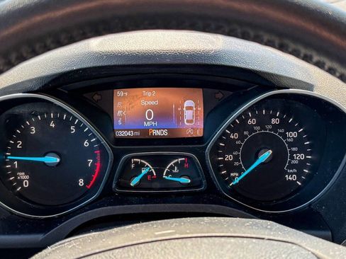 Used 2017 Ford Escape Titanium w/ Equipment Group 301A AWD/4WD image 26