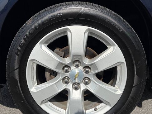 Used 2017 Chevrolet Traverse LT w/ Style and Technology Package AWD/4WD image 9