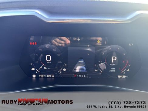 Used 2024 GMC Canyon Elevation w/ Convenience Package image 15