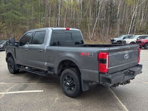 Used 2023 Ford F250 XLT w/ XLT Premium Package AWD/4WD image 3