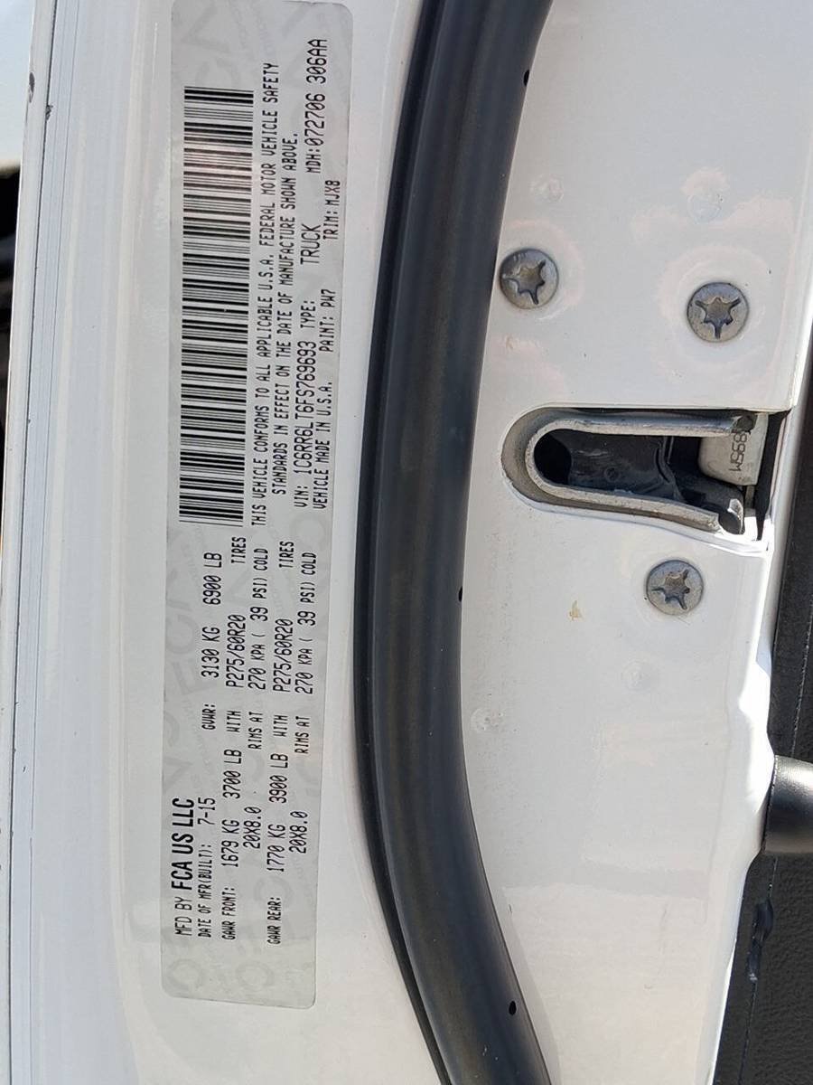 Used 2015 RAM 1500 Big Horn RWD image 32