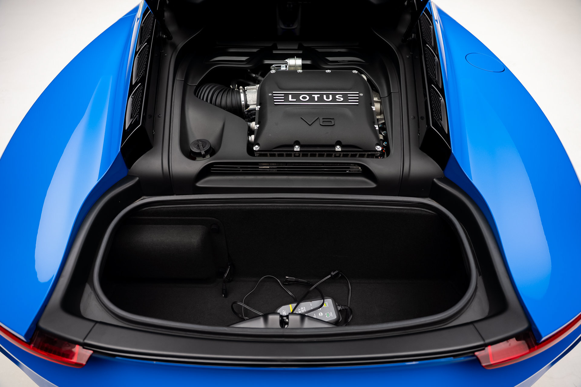 Used 2025 Lotus Emira RWD image 64