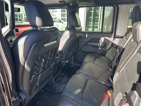 Used 2021 Jeep Wrangler Unlimited Rubicon image 25
