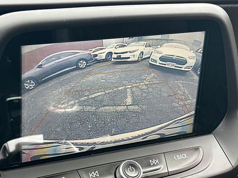 Used 2018 Chevrolet Camaro ZL1 image 17