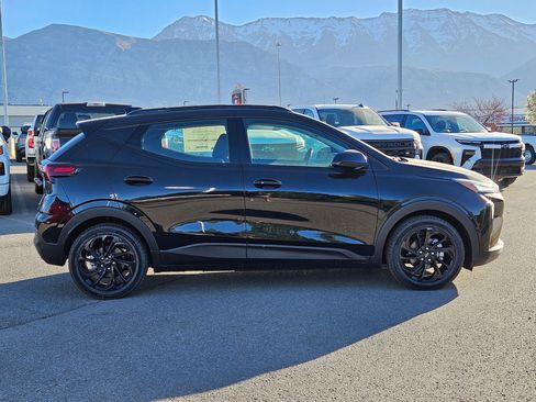 New 2027 Chevrolet Bolt RS w/ Technology Package FWD image 2