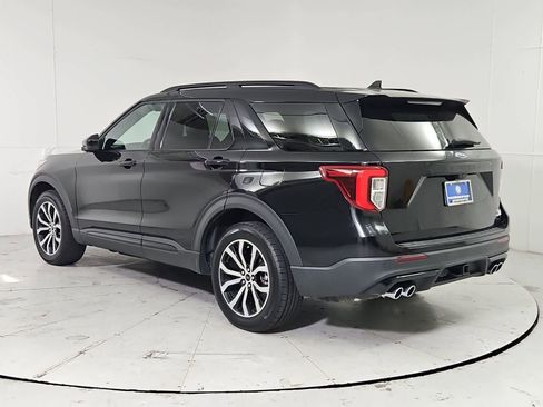 Used 2022 Ford Explorer ST AWD/4WD image 4
