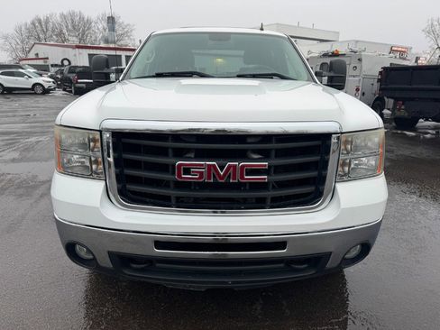 Used 2010 GMC Sierra 2500 SLE image 8