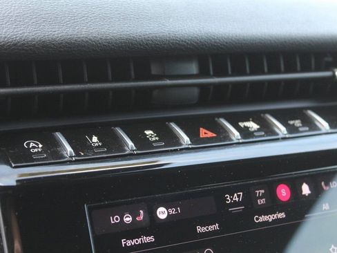 Used 2023 Jeep Grand Cherokee Altitude image 26