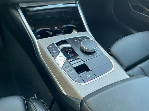 Used 2025 BMW 330i xDrive Sedan image 13