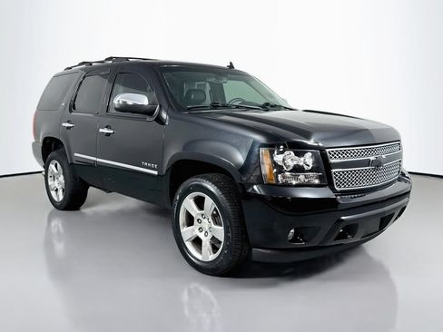 Used 2011 Chevrolet Tahoe LTZ AWD/4WD image 4
