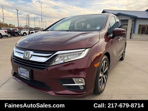 Used 2018 Honda Odyssey Elite image 3