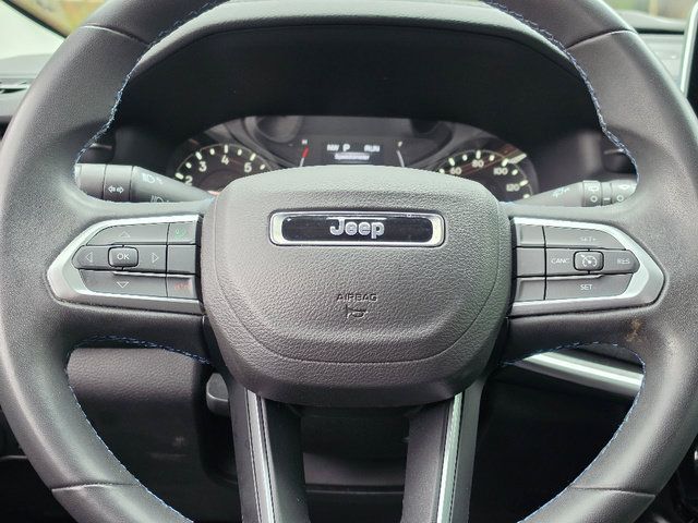 Used 2022 Jeep Compass Latitude FWD image 28