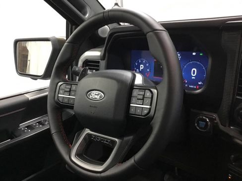 Used 2025 Ford F150 Raptor AWD/4WD image 36
