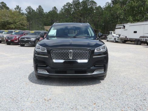 Used 2020 Lincoln Aviator Reserve w/ Equipment Group 202A image 3