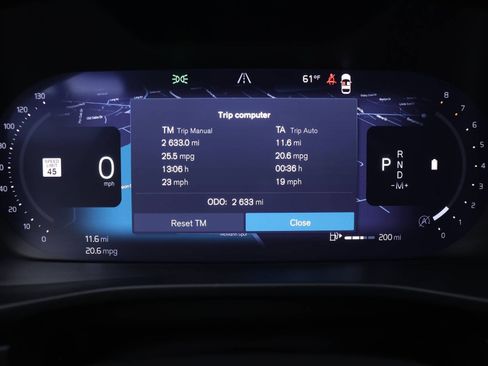 New 2026 Volvo XC40 B5 Core w/ Protection Package Premier image 11