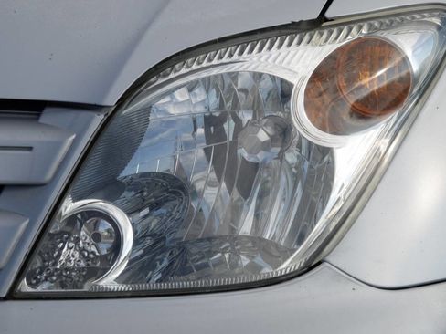 Used 2004 Scion xA FWD image 40