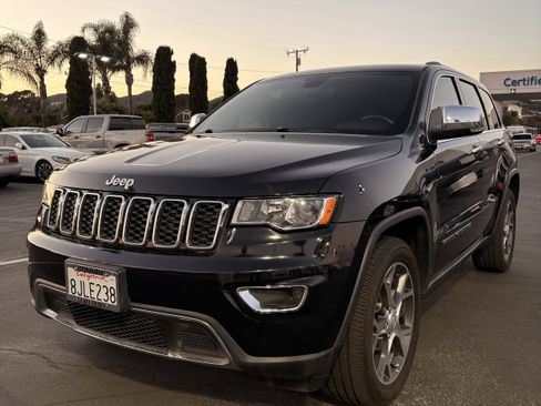 Used 2019 Jeep Grand Cherokee Limited image 7