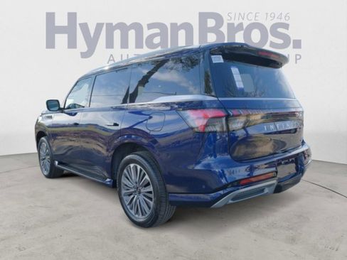 New 2025 INFINITI QX80 Luxe image 5